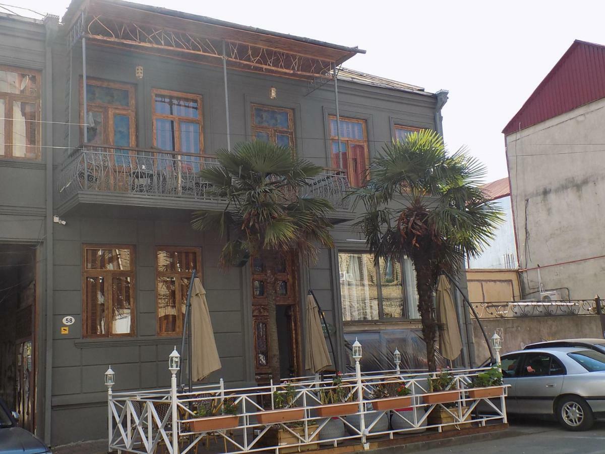 Palm Hotel Batumi Exterior photo